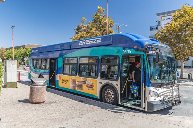 Breeze bus service whisks North Broadway residents around greater Escondido.