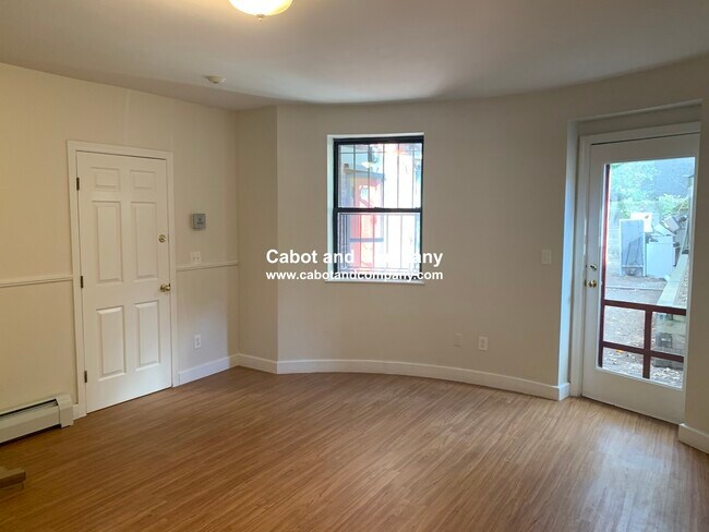 614 Massachusetts Ave unit 1, Boston, MA 02118 - photo 3