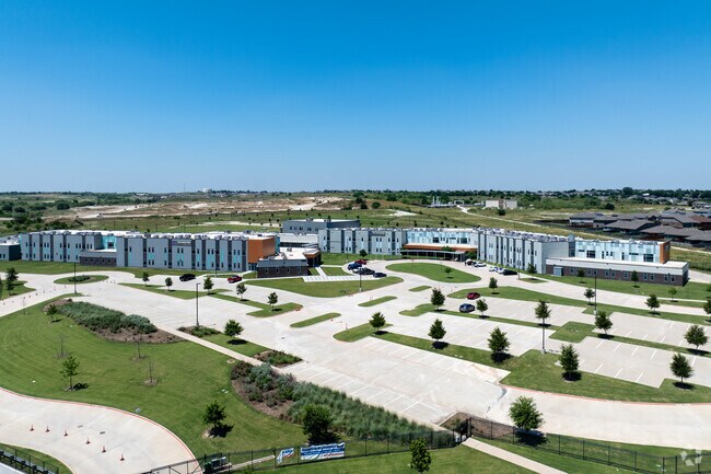 Experience excellence at Uplift Elevate Preparatory Academy in Fort Worth's Chapel Creek.