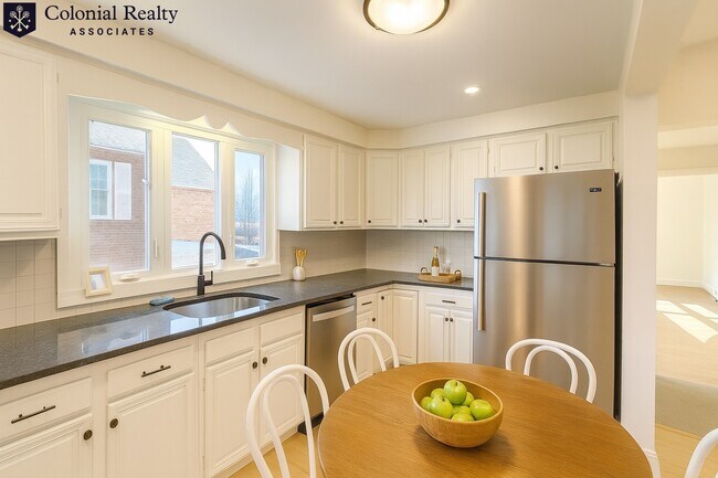 260 Nevada St, Newton, MA 02460 - photo 5