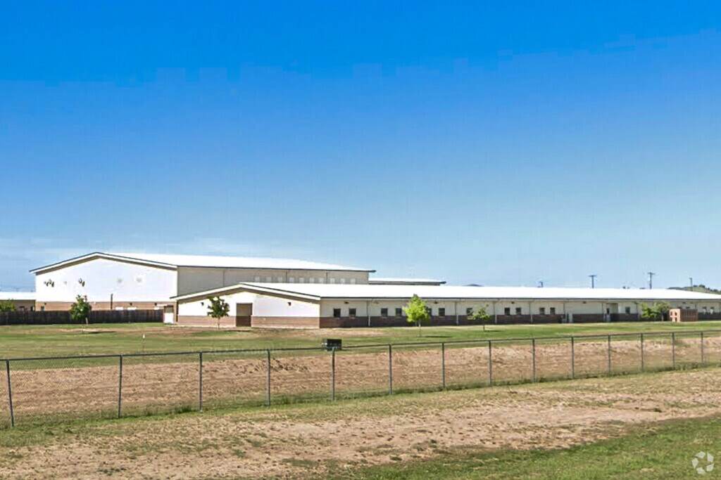 Wall Middle School shares a campus with Wall Elementary School.