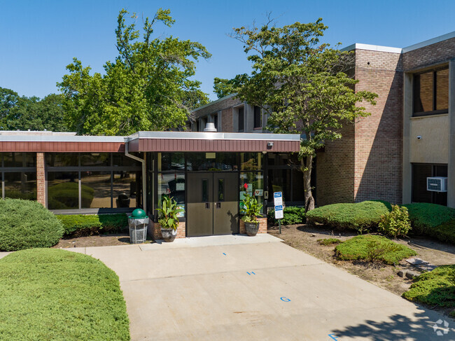 The main entrance to Canaan Elementary School in East Patchogue.