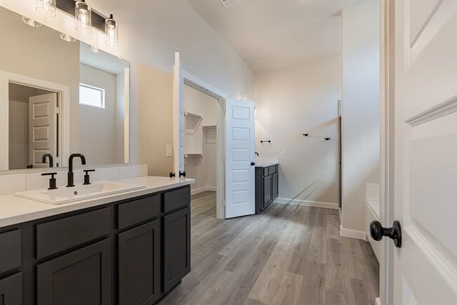 1201 87th St unit 36492073, Odessa, TX 79765 - photo 3