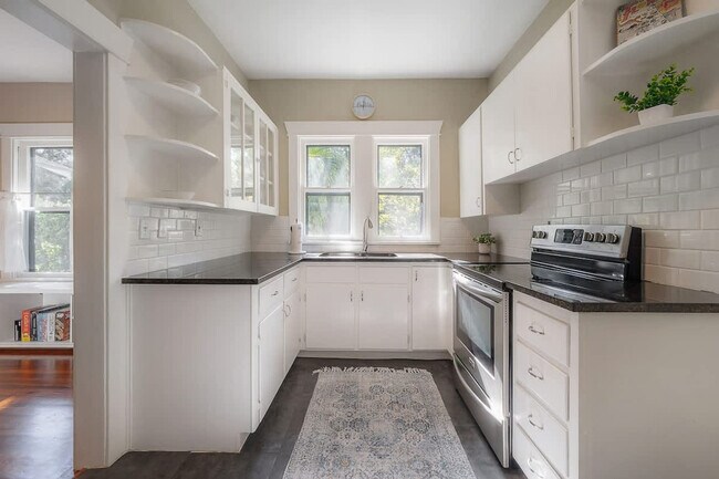 5708 N Suwanee Ave unit ID1271930P, Tampa, FL 33604 - photo 4