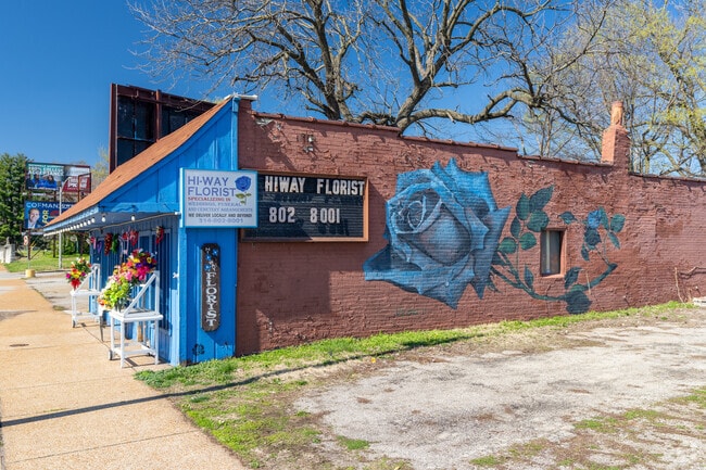 The mural on the side of Hi Way Florist in Princeton Heights is visible from Gravois Ave.