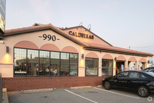 Caldeiras Restaurant brings a refined Portuguese flair to the Flint neighborhood.