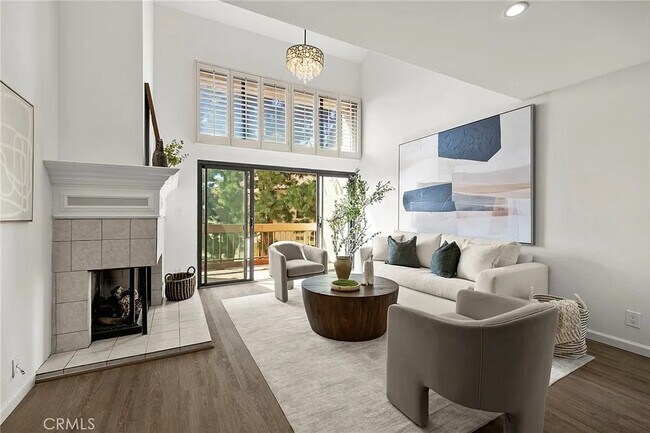 8180 Manitoba St unit 334, Playa Del Rey, CA 90293 - photo 2