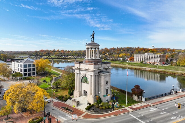Hamilton Downtown has beautiful architectural elements.