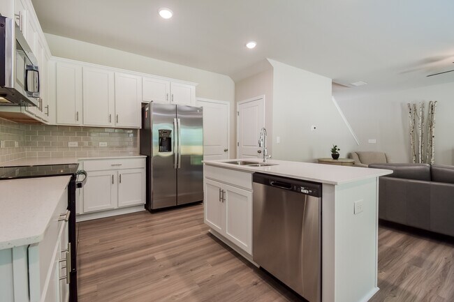 3337 Lilac Crk Trail, Gainesville, GA 30507 - photo 5