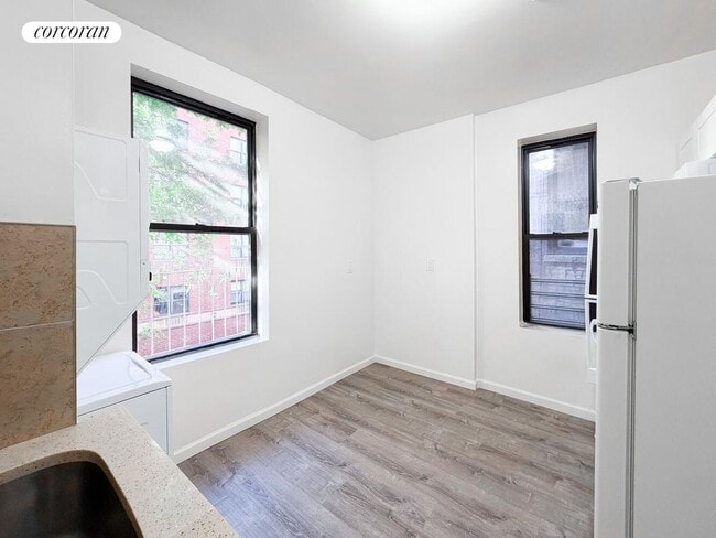 12 W 103rd St, New York, NY 10025 - photo 4