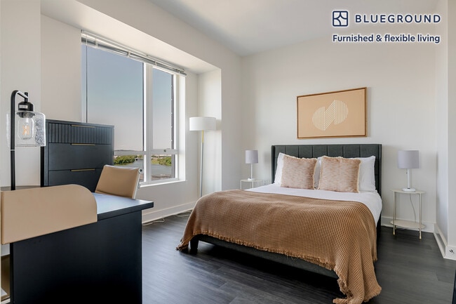 449 Canal St unit FL10-ID1196, Somerville, MA 02145 - photo 7