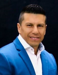 Agent Photo