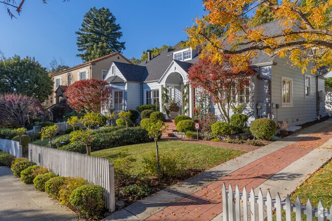 Many of Trestle Glen's homes have sloped front yards.