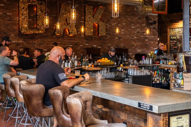 The Somkin' Oak offers amazing BBQ for the residents and visitors of Vancouver.