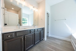 4094 Stallion St, High Point, NC 27262