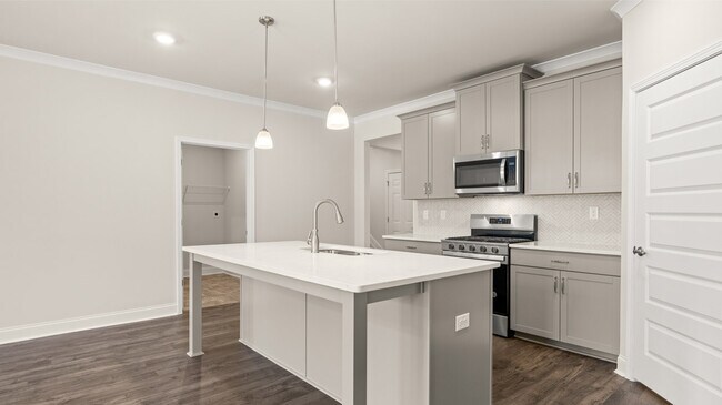 749 Myrica Ave, Locust Grove, GA 30248 - photo 6