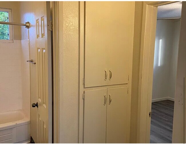 3230 Cogswell Rd unit C, El Monte, CA 91732 - photo 5