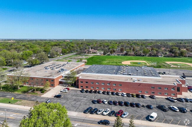 North Junior High School serves over 700 students in grades 6-8.