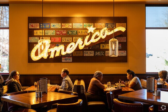 incredible atmosphere at the Lazy Dog Cafe in Peachtree Corners, GA.