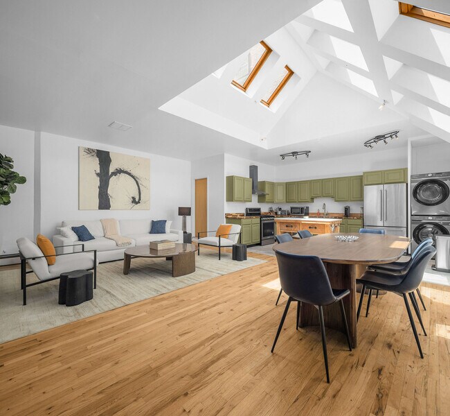 350 Bowery unit ID1035007P, New York, NY 10012 - photo 3