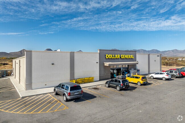 For great deals, Whetstone locals head over to Dollar General.