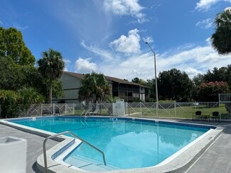 6519 W Newberry Rd, Gainesville, FL 32605