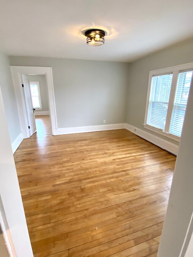 618 Adams St NE unit 2, Minneapolis, MN 55413 - photo 6