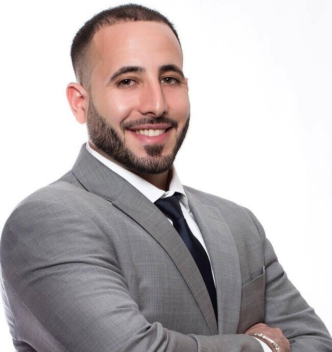 Agent Photo