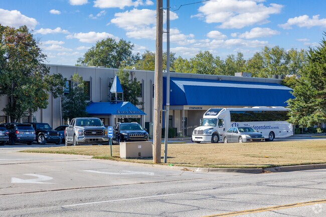 The Independent School is another popular schooling option in the area.