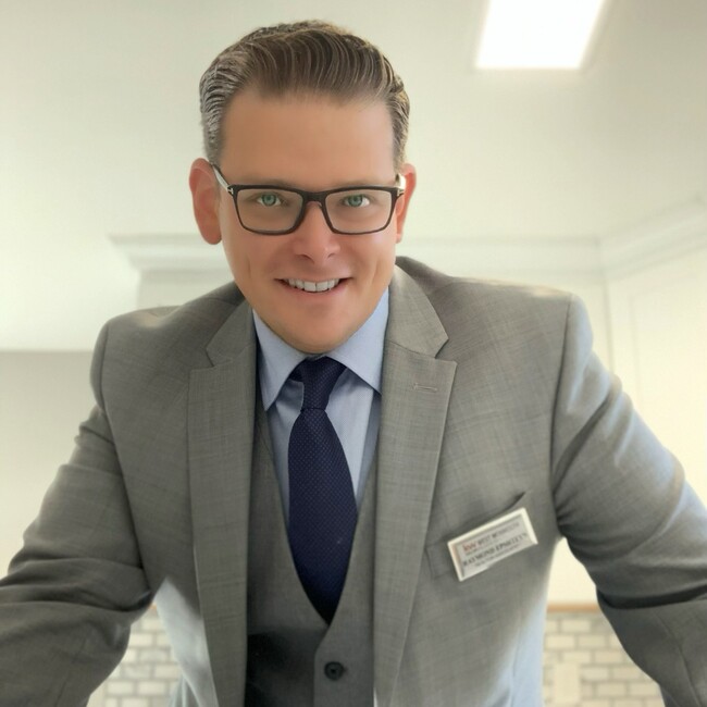 Agent Photo