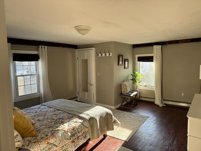 67 Warren St unit Carriage House Furni, Concord, NH 03301 - photo 7