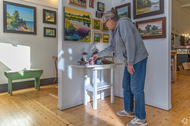 Cedarburg residents can check out the Pink Llama art gallery on Washington Ave.
