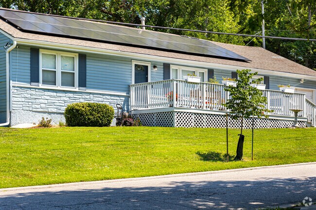 Depending on the size, home prices in Legacy East vary.