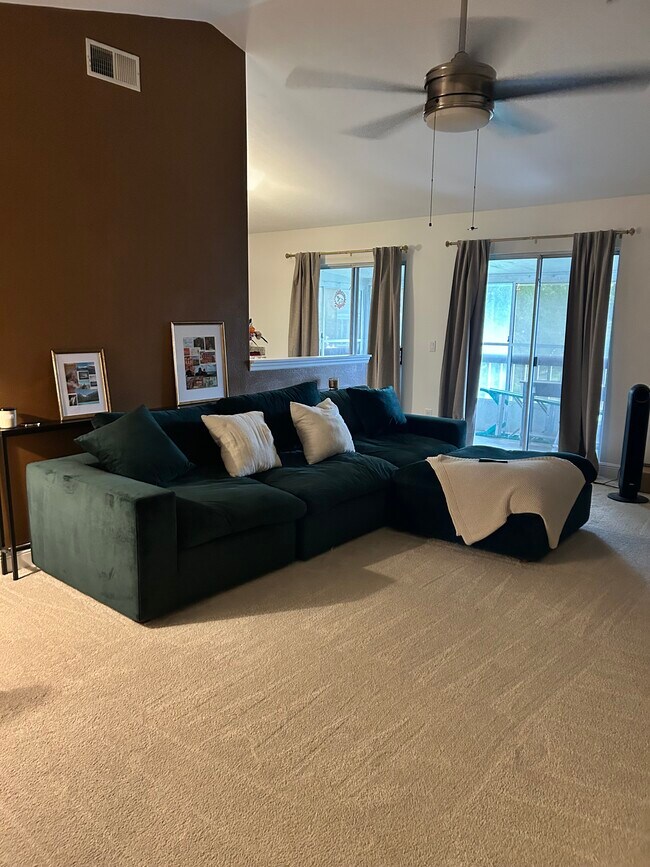 5266 Whitstable Way unit 5, Orlando, FL 32812 - photo 5