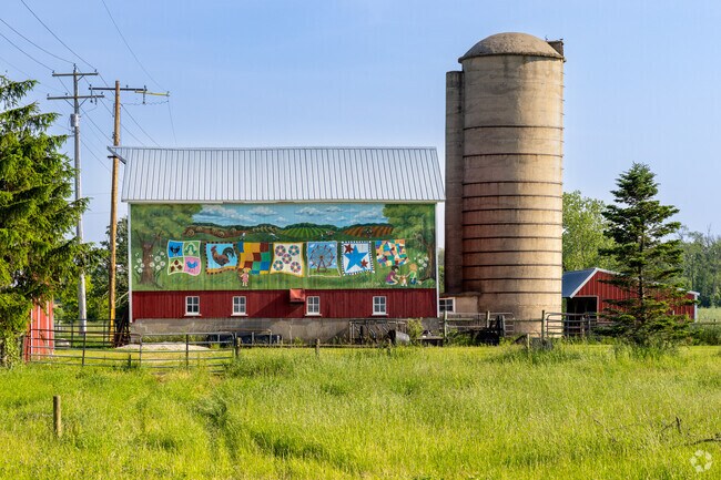 Patchwork quilts painted on a barn celebrate Elkhorn's rural roots and creative spirit.