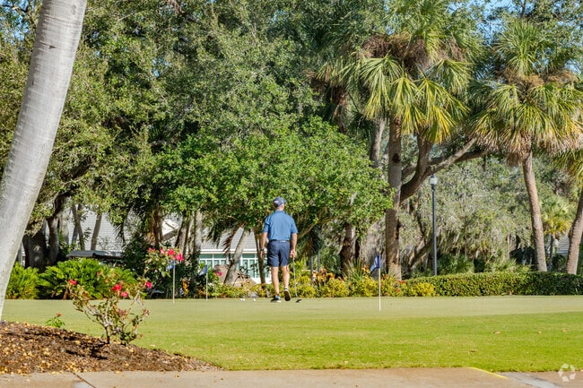 Many residents enjoy practicing daily at the Plantation Country Club.