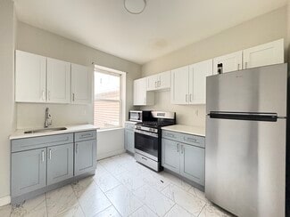 12 N 21st St, East Orange, NJ 07017
