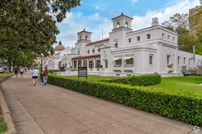 Piney is located just minutes from the iconic Bathhouse Row.