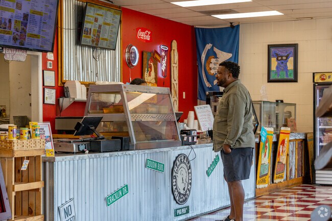Quebedeaux's Boudin & Cracklins is a hot lunch spot in the Martin Park area.