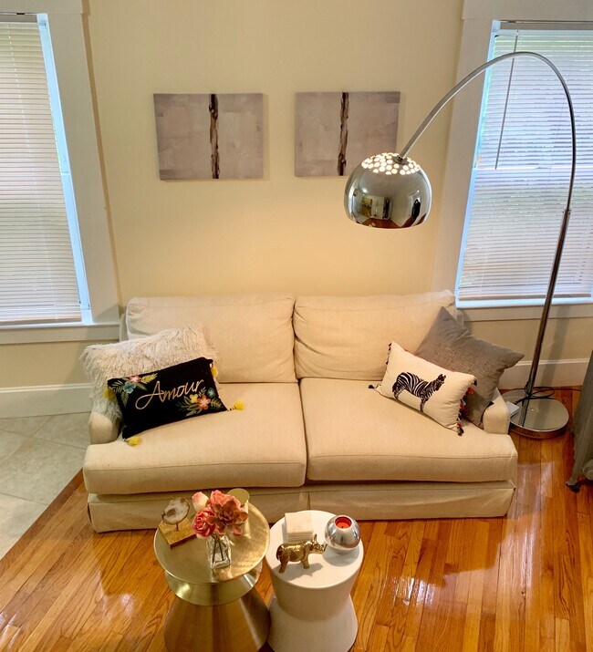 27 Forest St unit 1, Cambridge, MA 02140 - photo 3