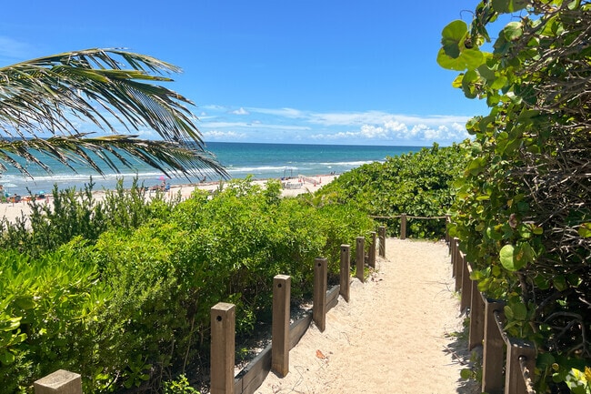 Walking path leading to the beach in Downtown Boca Raton.