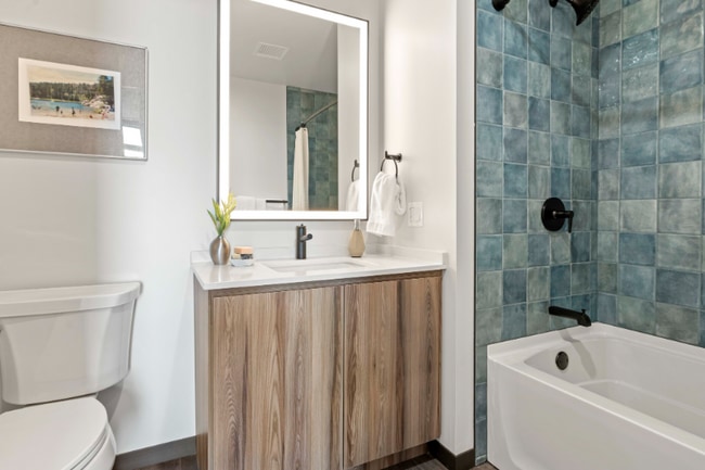 140 S Ashland Ave, Chicago, IL 60607 - photo 6