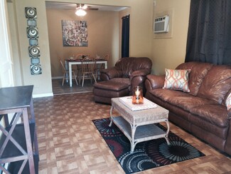 1801 W Craig Place, San Antonio, TX 78201