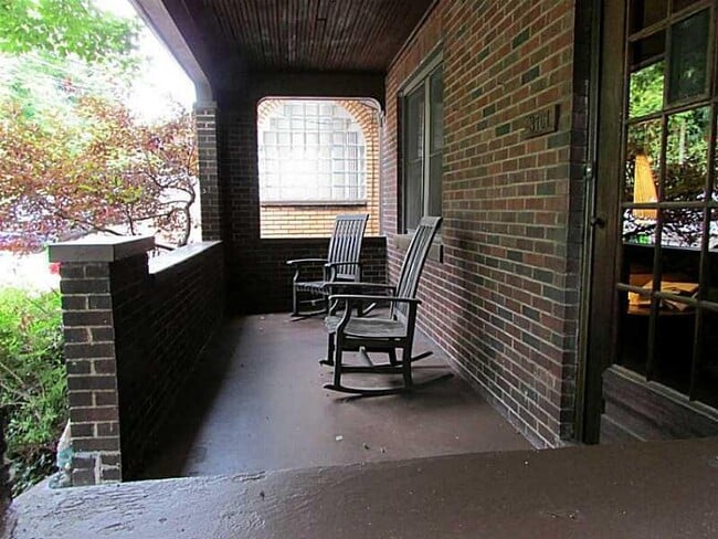 3761 Orpwood St, Pittsburgh, PA 15213 - photo 2