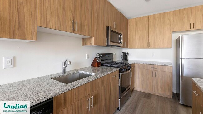 36 Washington Ave unit 202, Carteret, NJ 07008 - photo 5