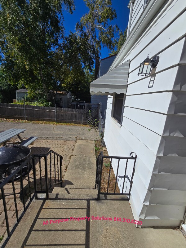 3514 Dale Ave, Flint, MI 48506 - photo 5