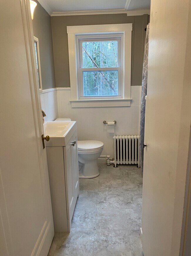 84 Milton Rd unit 84, Rochester, NH 03868 - photo 6