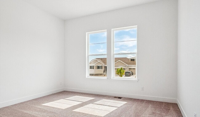 1607 Green Fern Point, Castle Rock, CO 80104 - photo 2