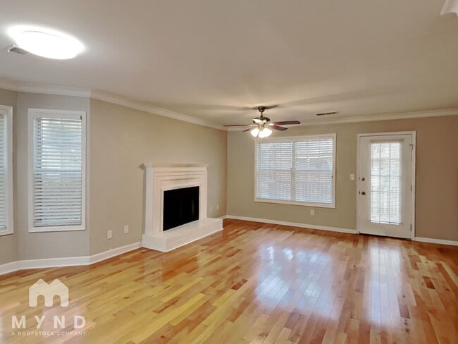 5210 Laurel Bridge Dr SE, Smyrna, GA 30082 - photo 6