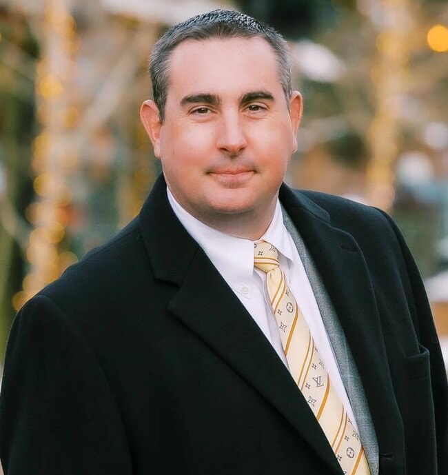 Agent Photo
